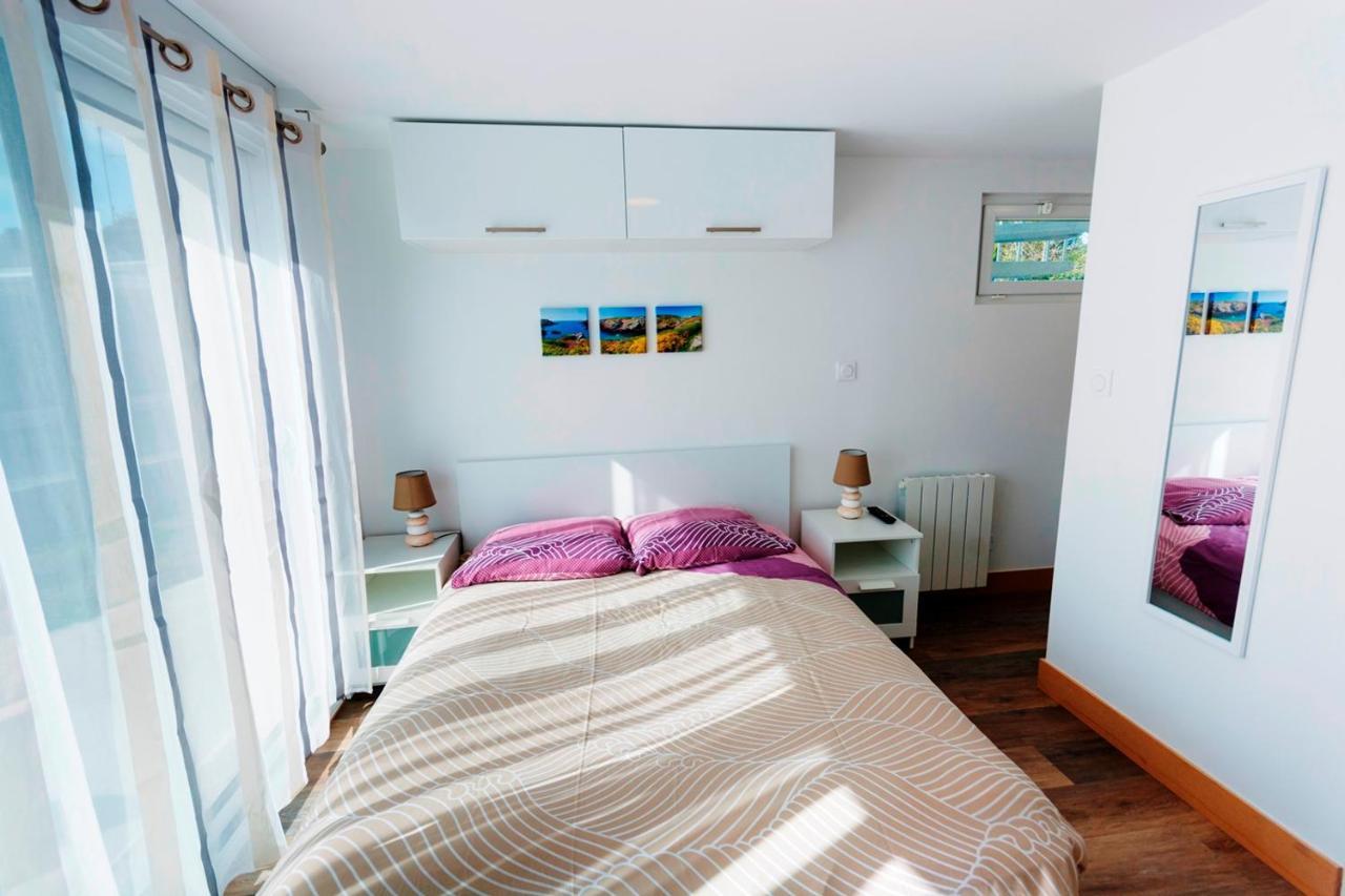 Lomener - La Goelette - 1 Appartement Avec 2 Chambres Et 2 Studios A 450M De La Plage Ploemeur Bagian luar foto
